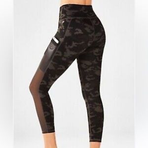 Fabletics Mila Camo Capris Leggings